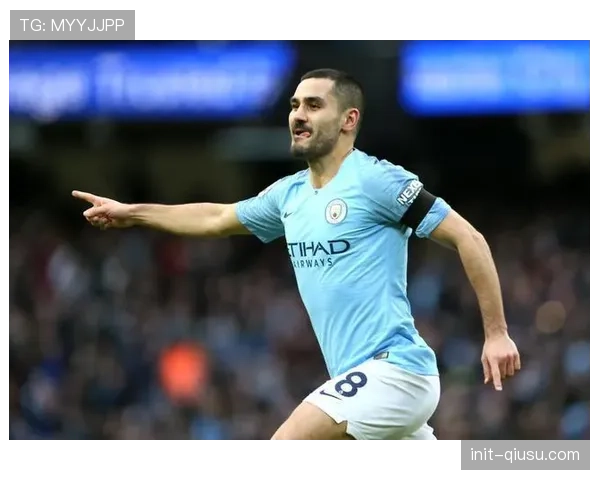 深度复盘：解析朗斯队本赛季立足防守，悄然升至积分榜前列的战术密码